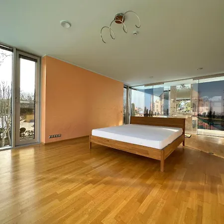 Merirahu Private Luxury Willa Tallin